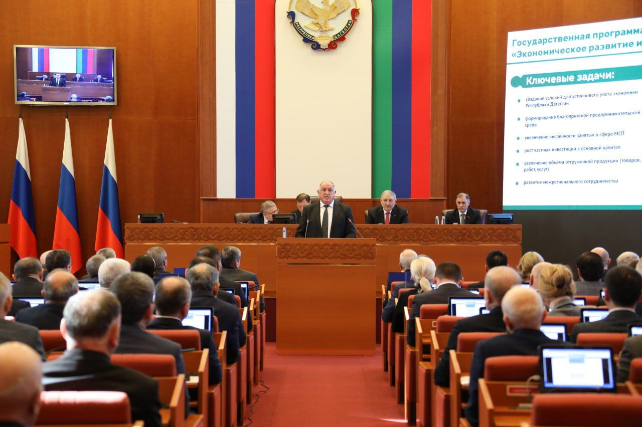 Министр труда и социального развития РД Мурад Казиев прокомментировал отчетное выступление Председателя Правительства РД Абдулмуслима Абдулмуслимова